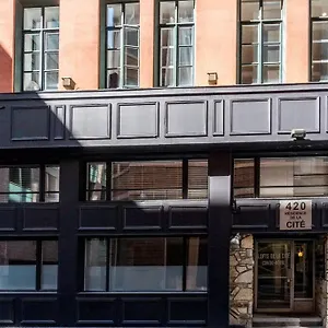Initial / Chouette / Quebec City